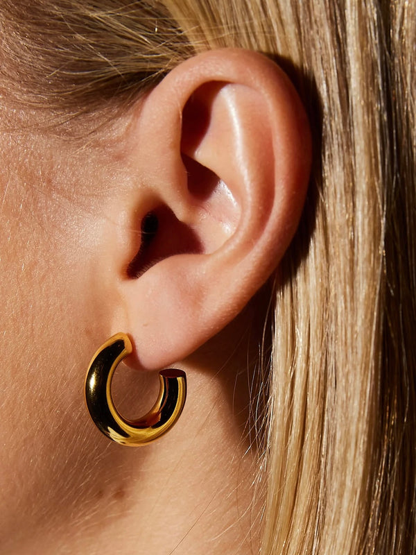 Earring, Medium Chunky Hoops, Gold