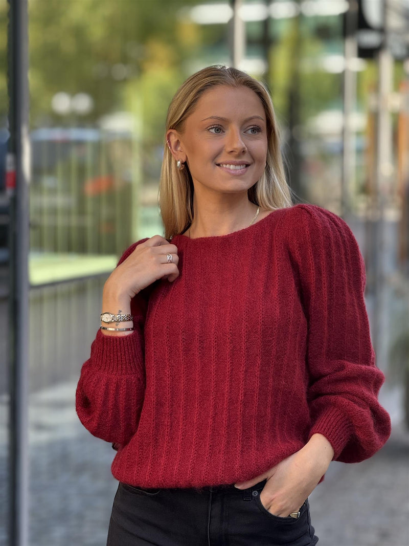 Wavy Sweater, Cherry