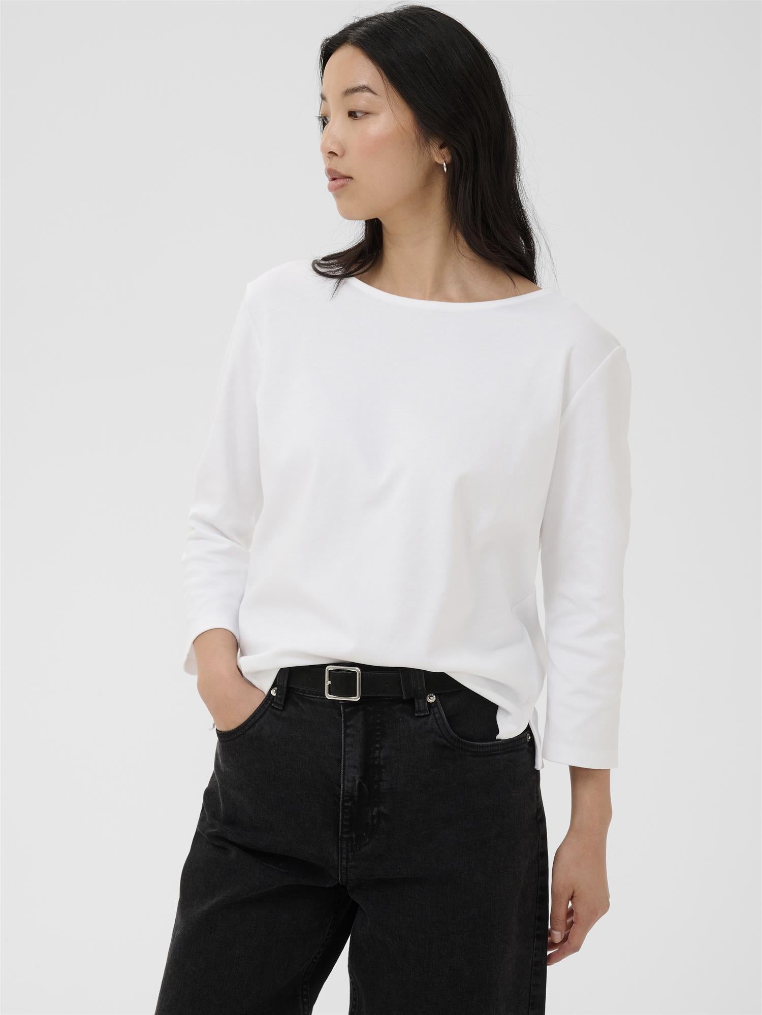 Nela PW TS, Bright White