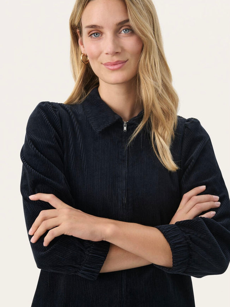 Eyvors PW DR, Dark Navy
