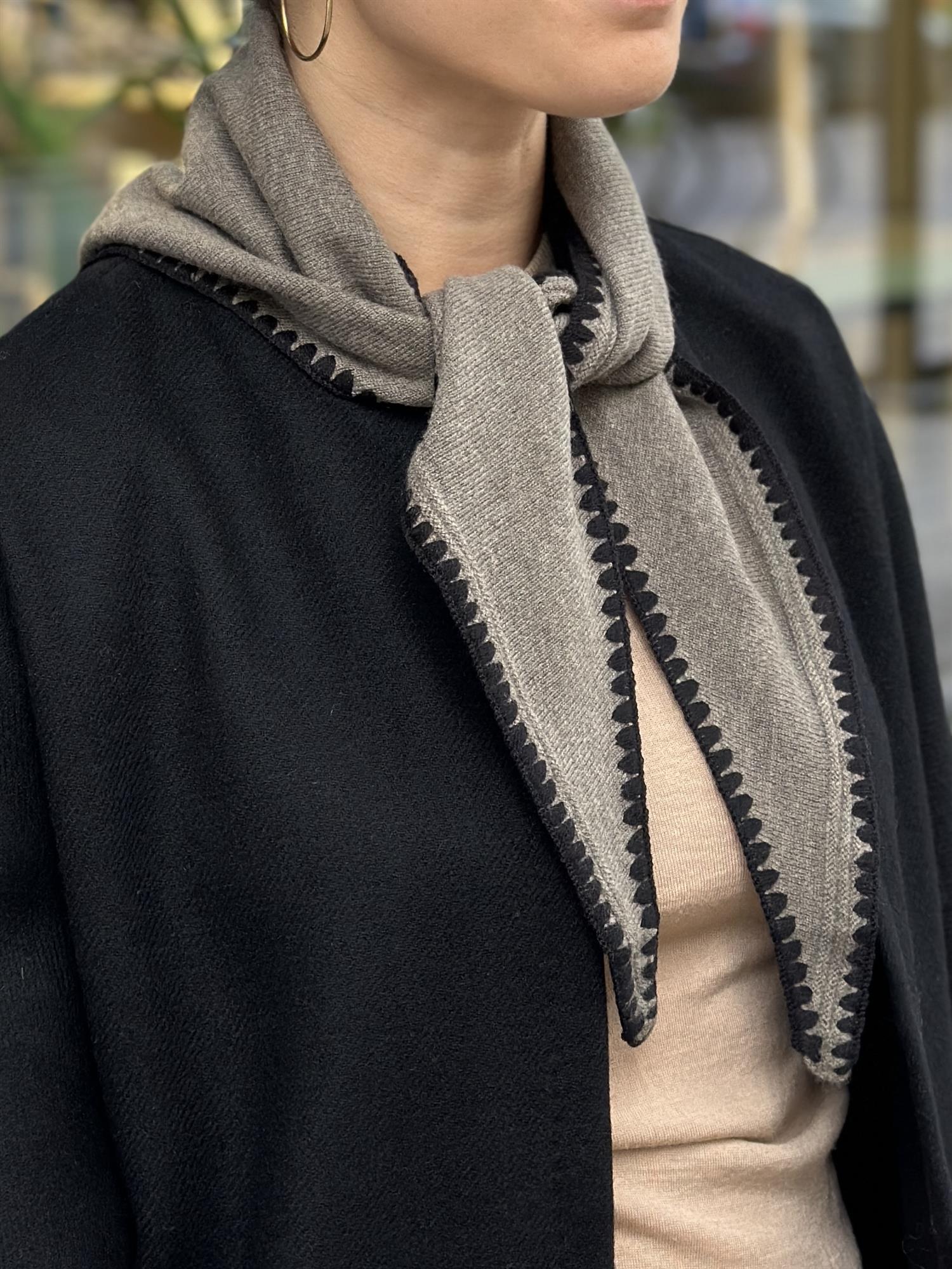 Mina Stitched Merino Scarf, Brown