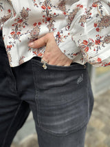 Ocean, Salty Black used