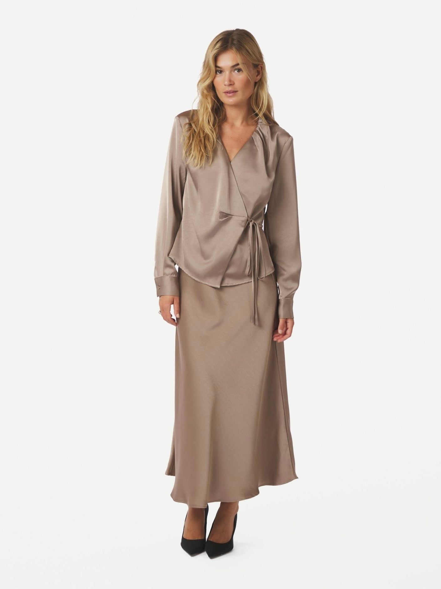 Caprina Heavy Sateen Blouse, Taupe