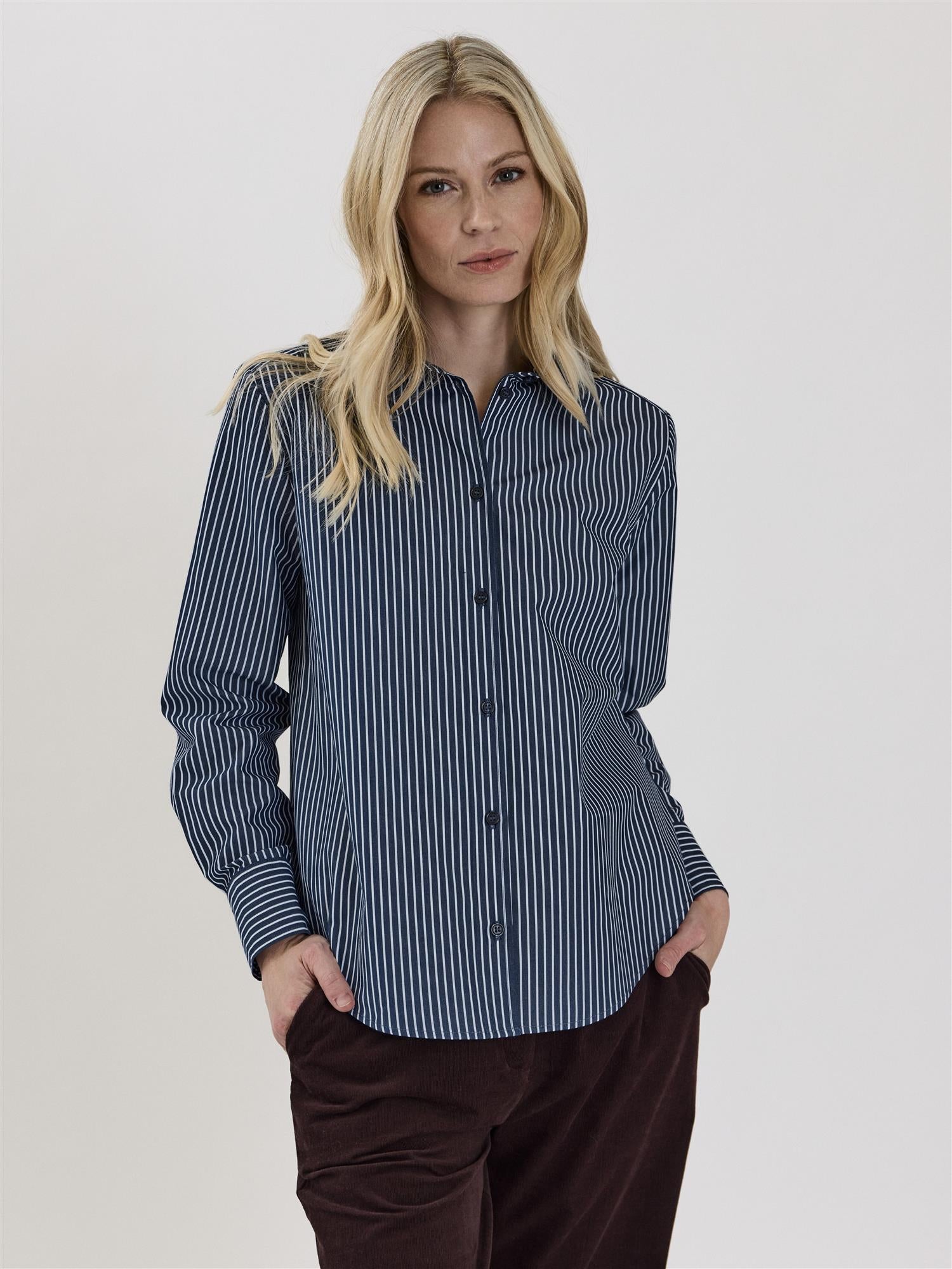 Rinnah Shirt, Dark Navy