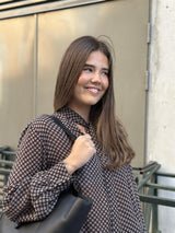 Blouse, feminine shape, longsleeve, print