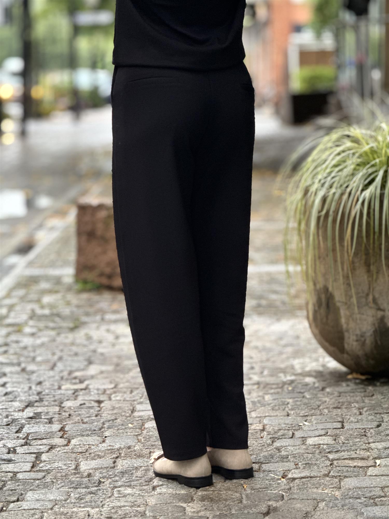 Camina Pants, Black
