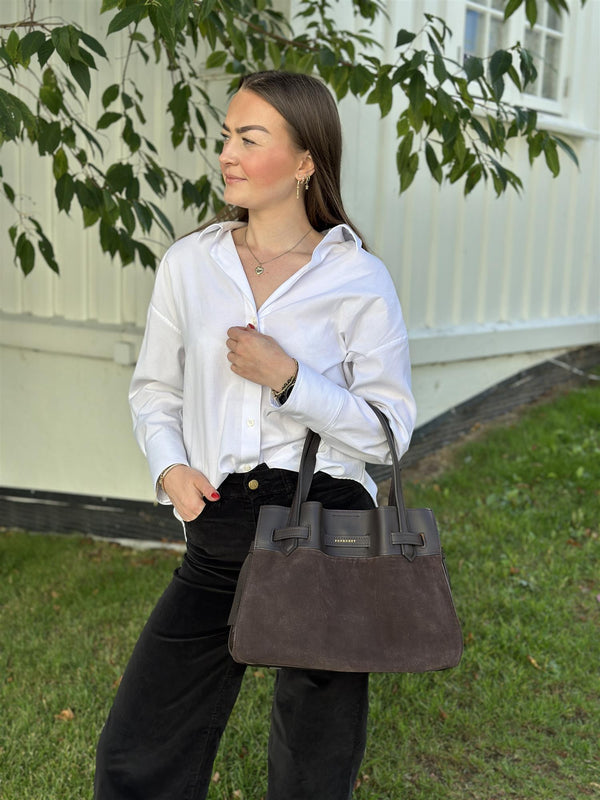 Blossom medium Suede, Dark Brown