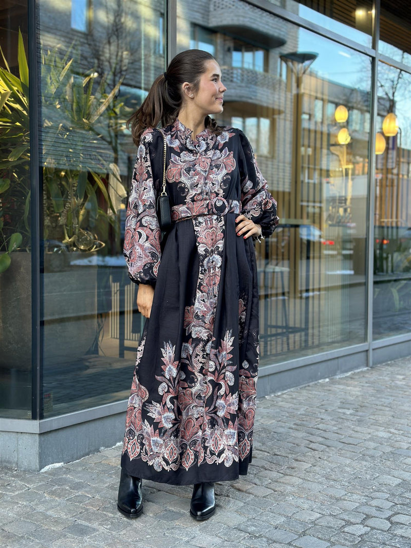 Long Paisley Dress, Noir