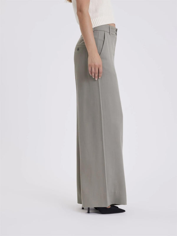 Laura FV 849, Dusty Green