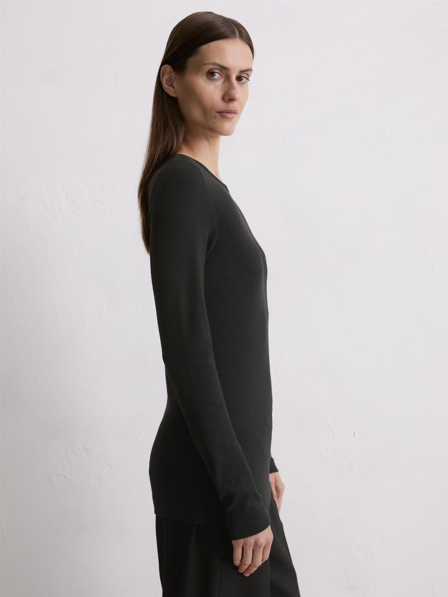 T-shirt, long sleeve, Black