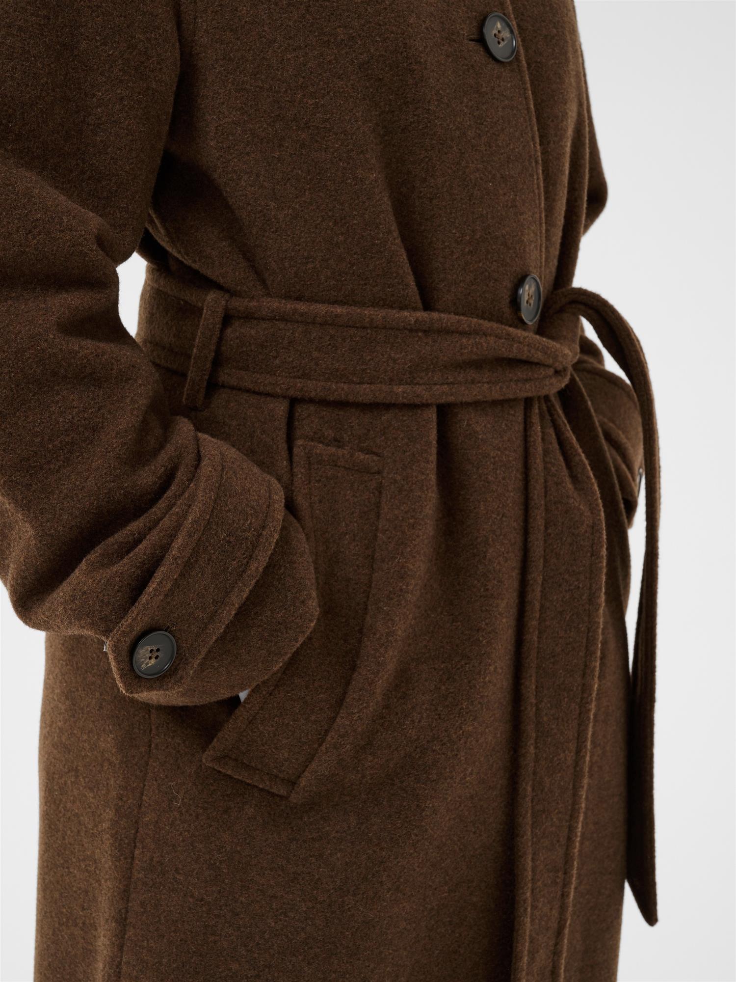 Carmellas PW OTW, Camel