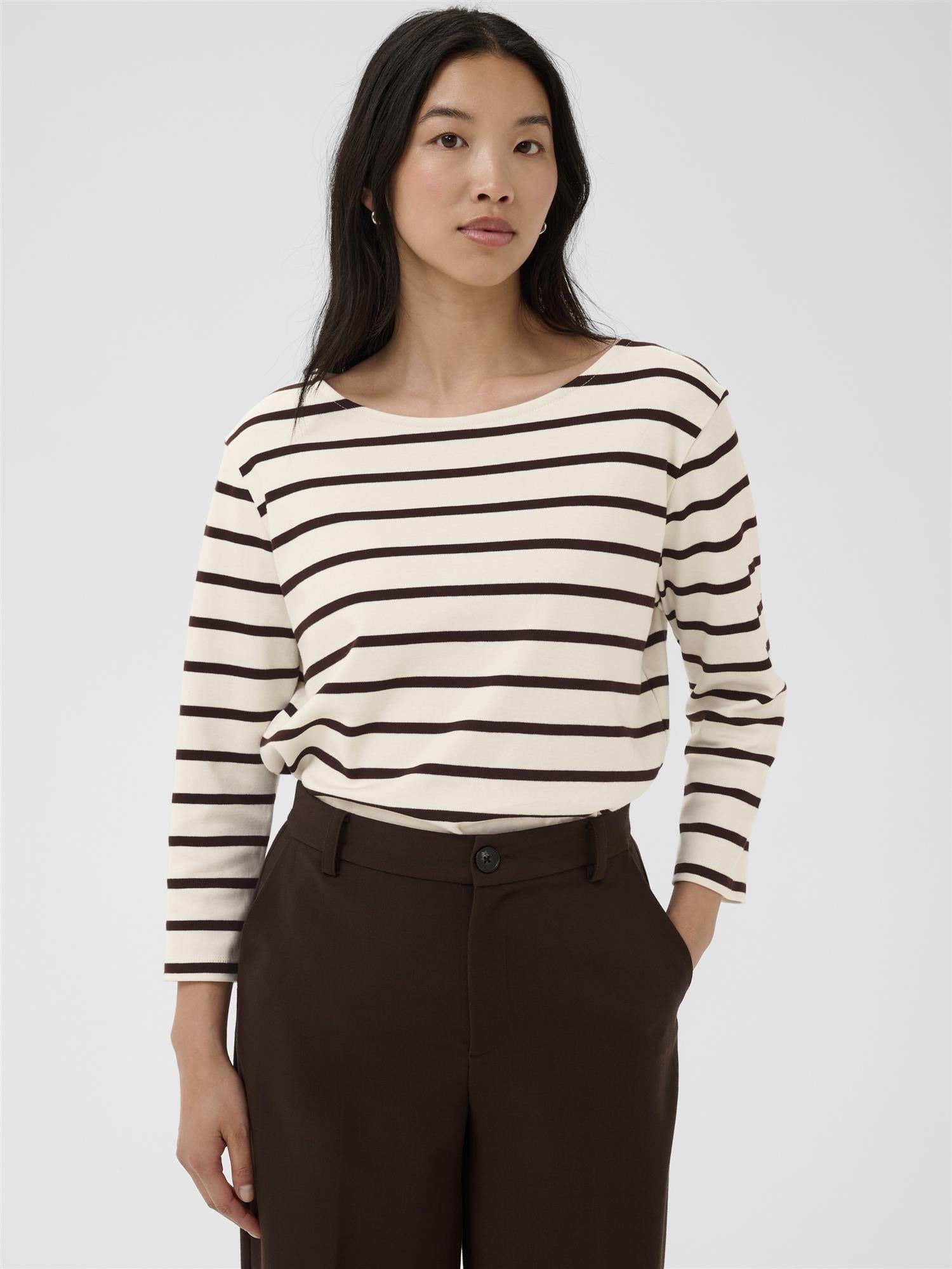 Nela PW TS, White/Brown