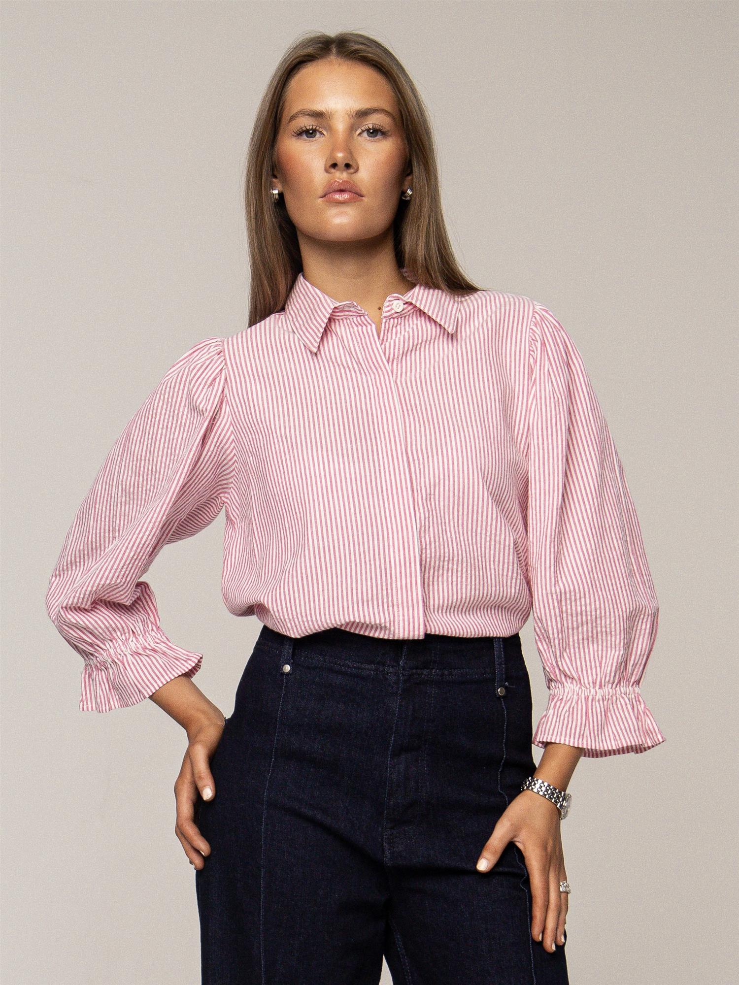 Amy Shirt, Pink Seersucker