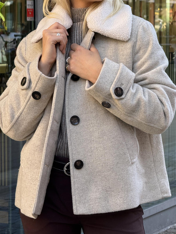 Sylvia PW OTW