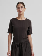 Rosia SS Tee, Dark Brown