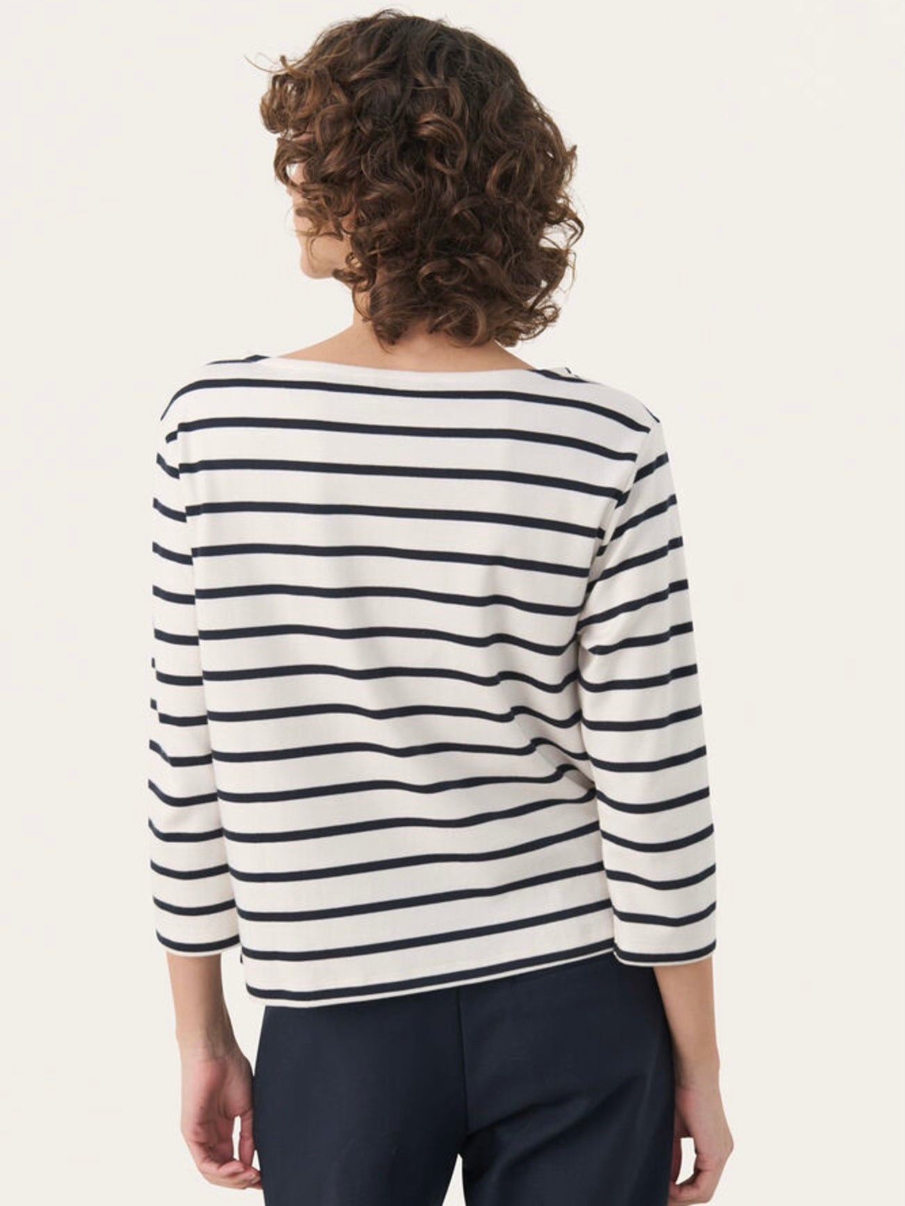Nela PW TS, Navy/White