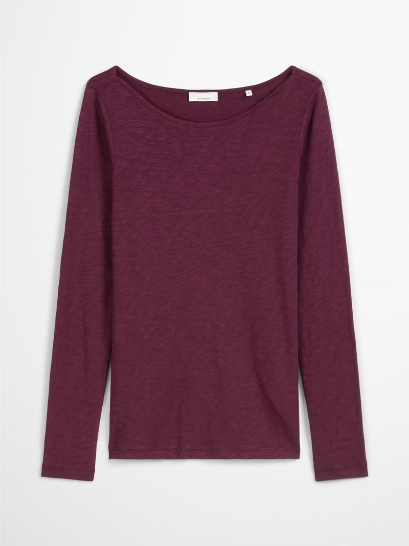 T-shirt, long sleeve, boat neck