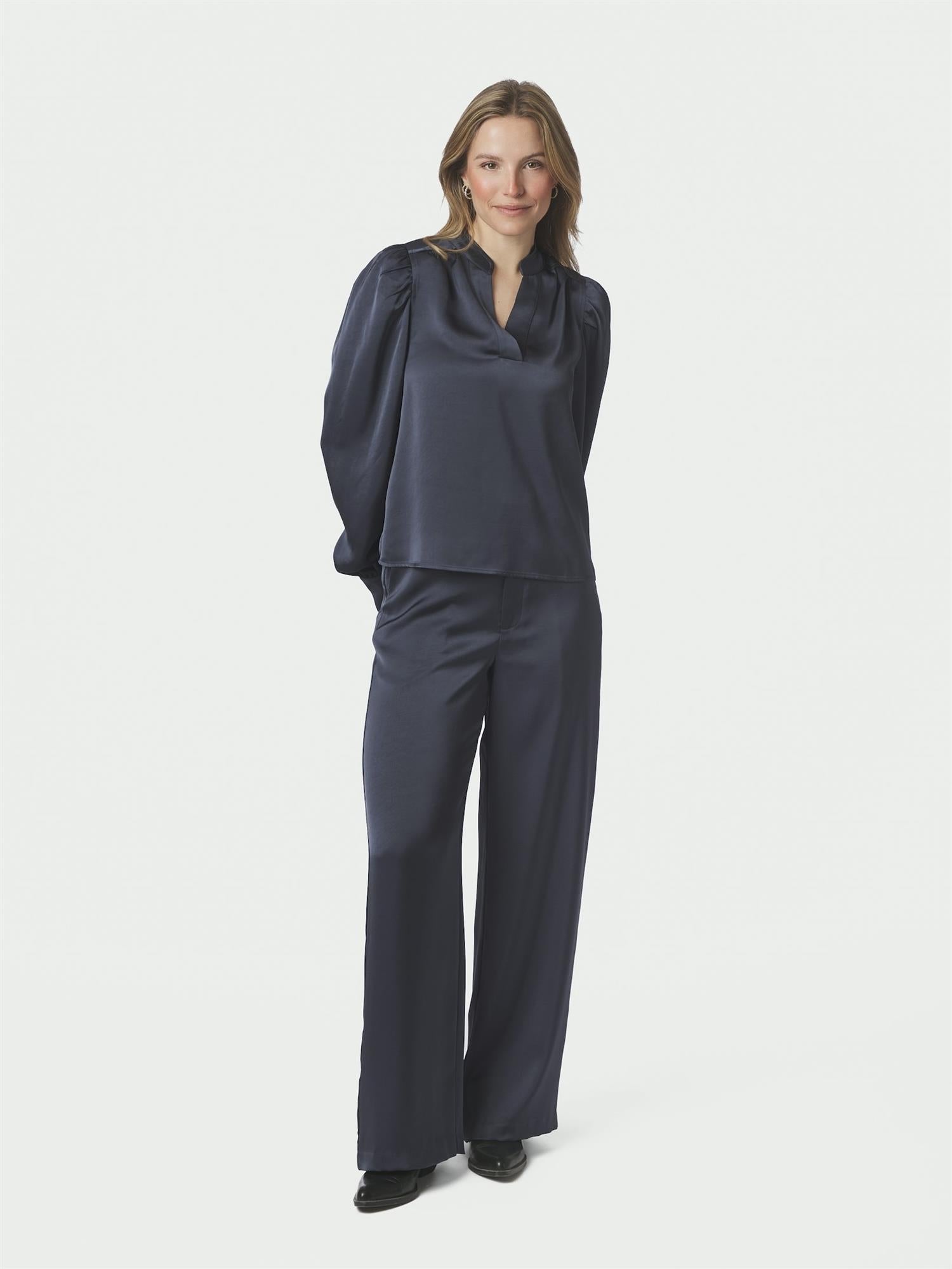 Rosslyn Heavy Sateen Blouse, Blue
