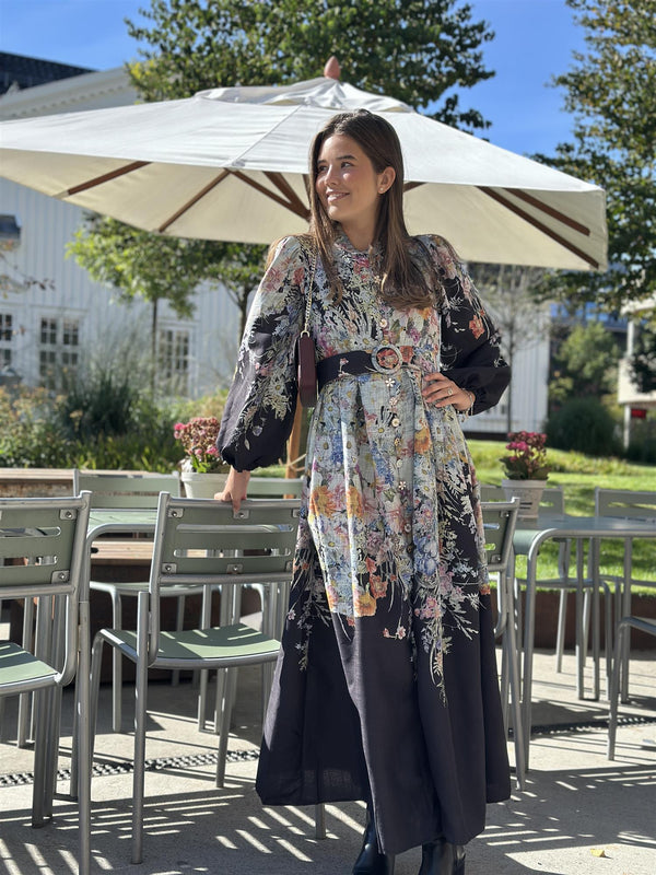 Flower Dress w/Mixed Buttons