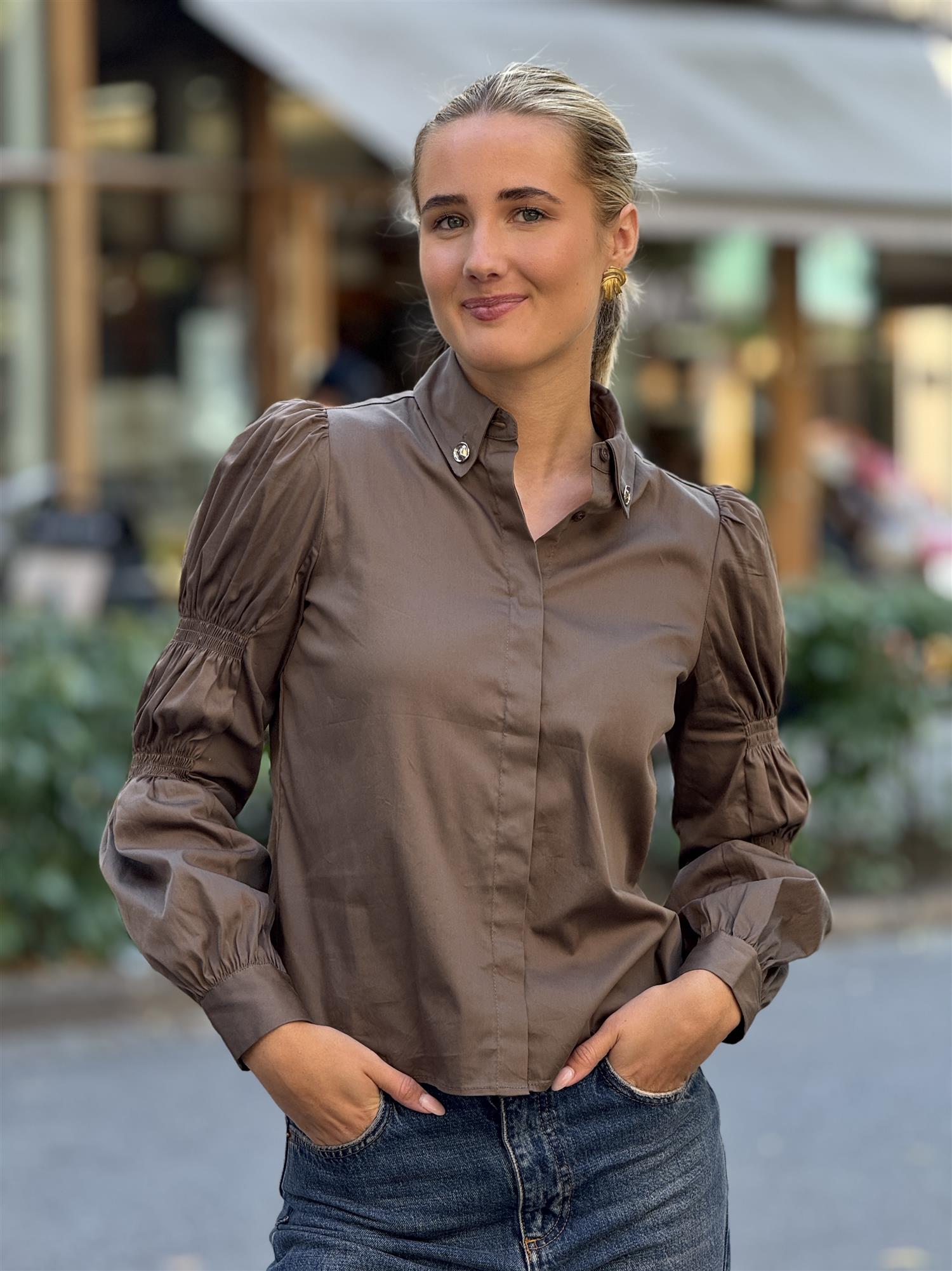 Britt Shirt, Brown