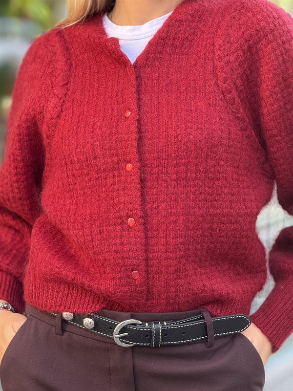 Sara Cardigan, Cherry