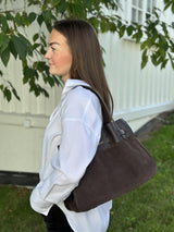 Blossom medium Suede, Dark Brown