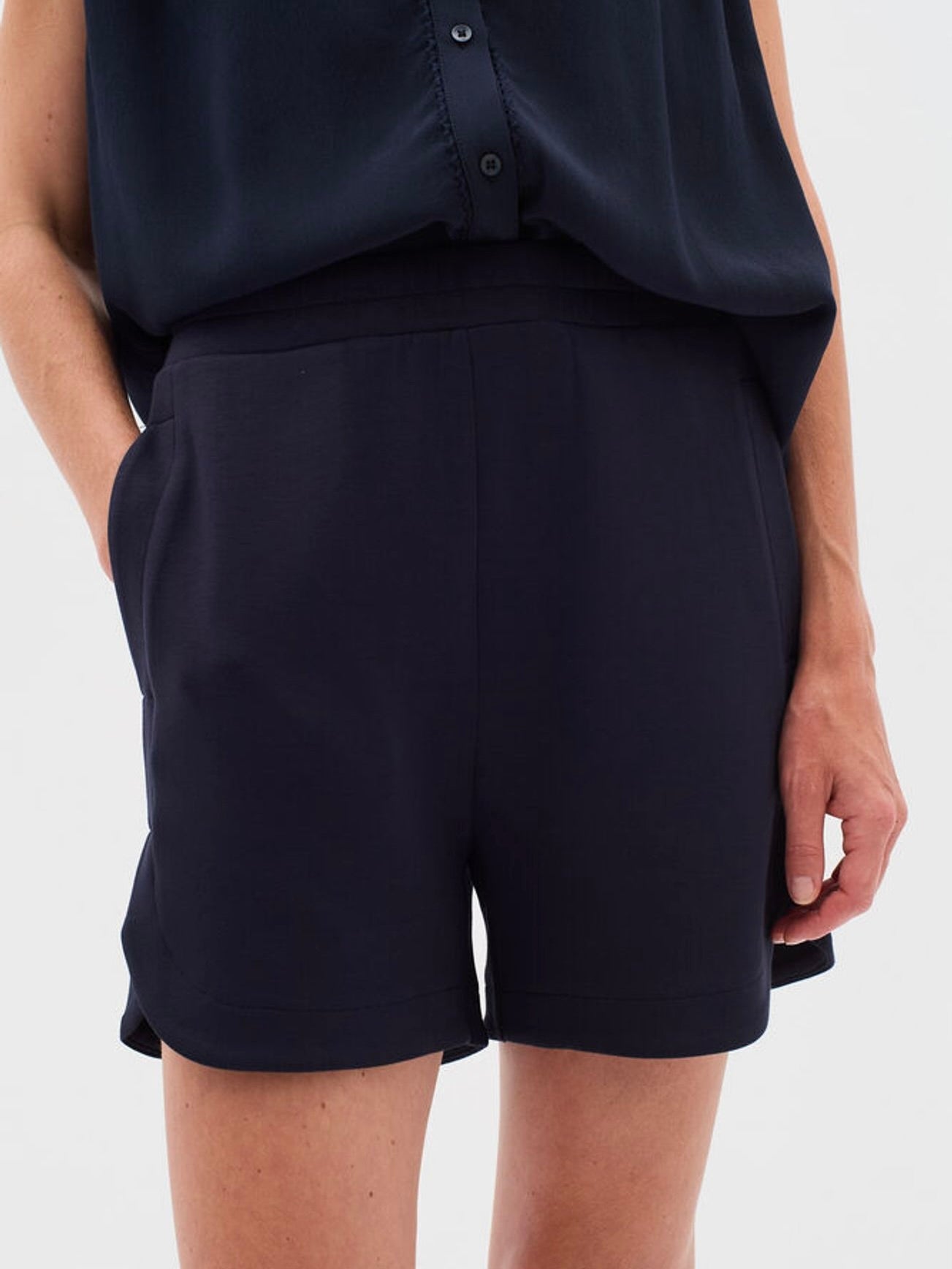 Hennieh IW Vincent Shorts