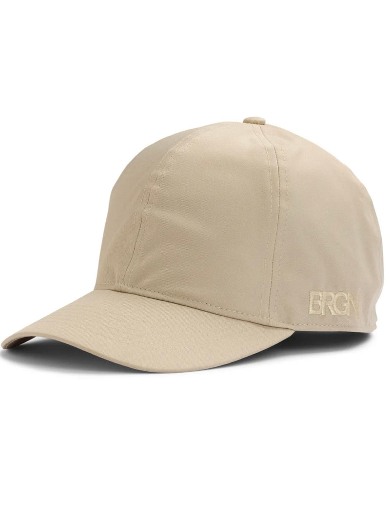 Sommersol caps, Sand