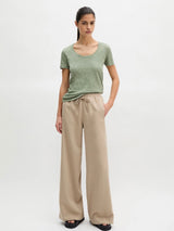 T-shirt, deep round neck twisted, Green