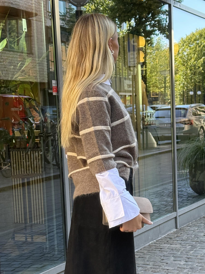 Pareesa pullover, Brown