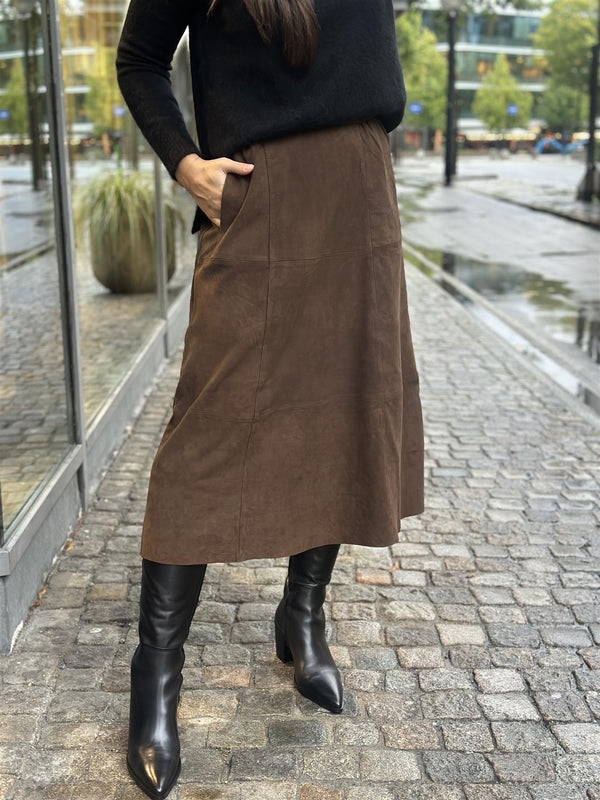 Suede Skirt, Brown