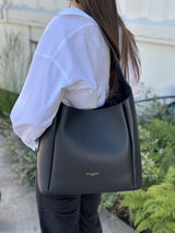 Lesevigne Shoulderbag, Black