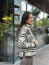Signa Knit T-Neck