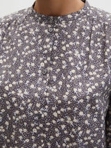 Blouse, feminine shape, gatherings