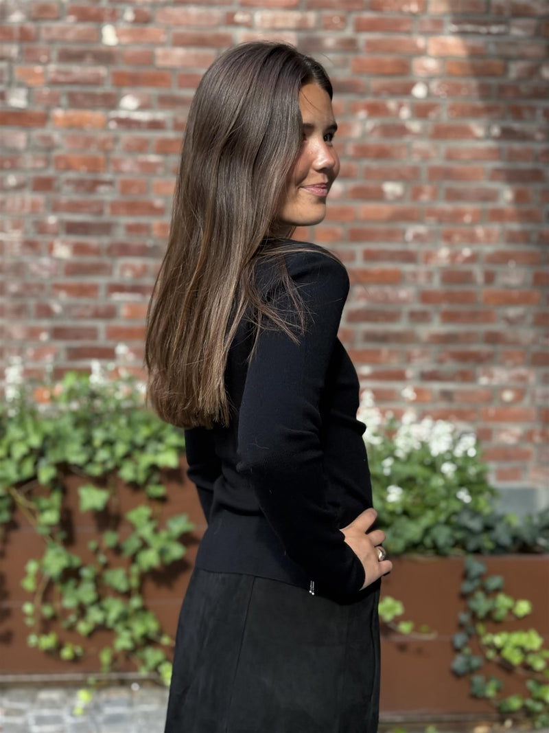 Gamira Cardigan, Black