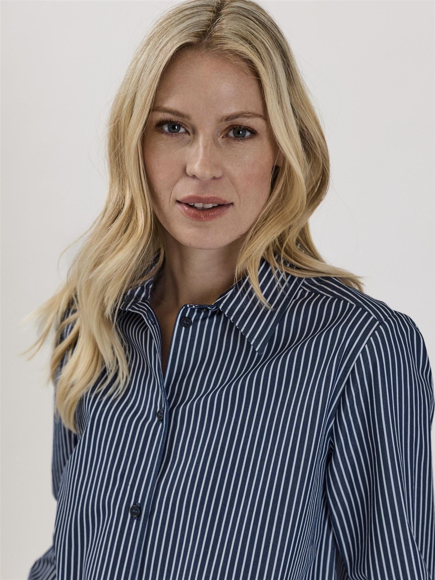 Rinnah Shirt, Dark Navy