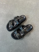 AS SUMMER, Black