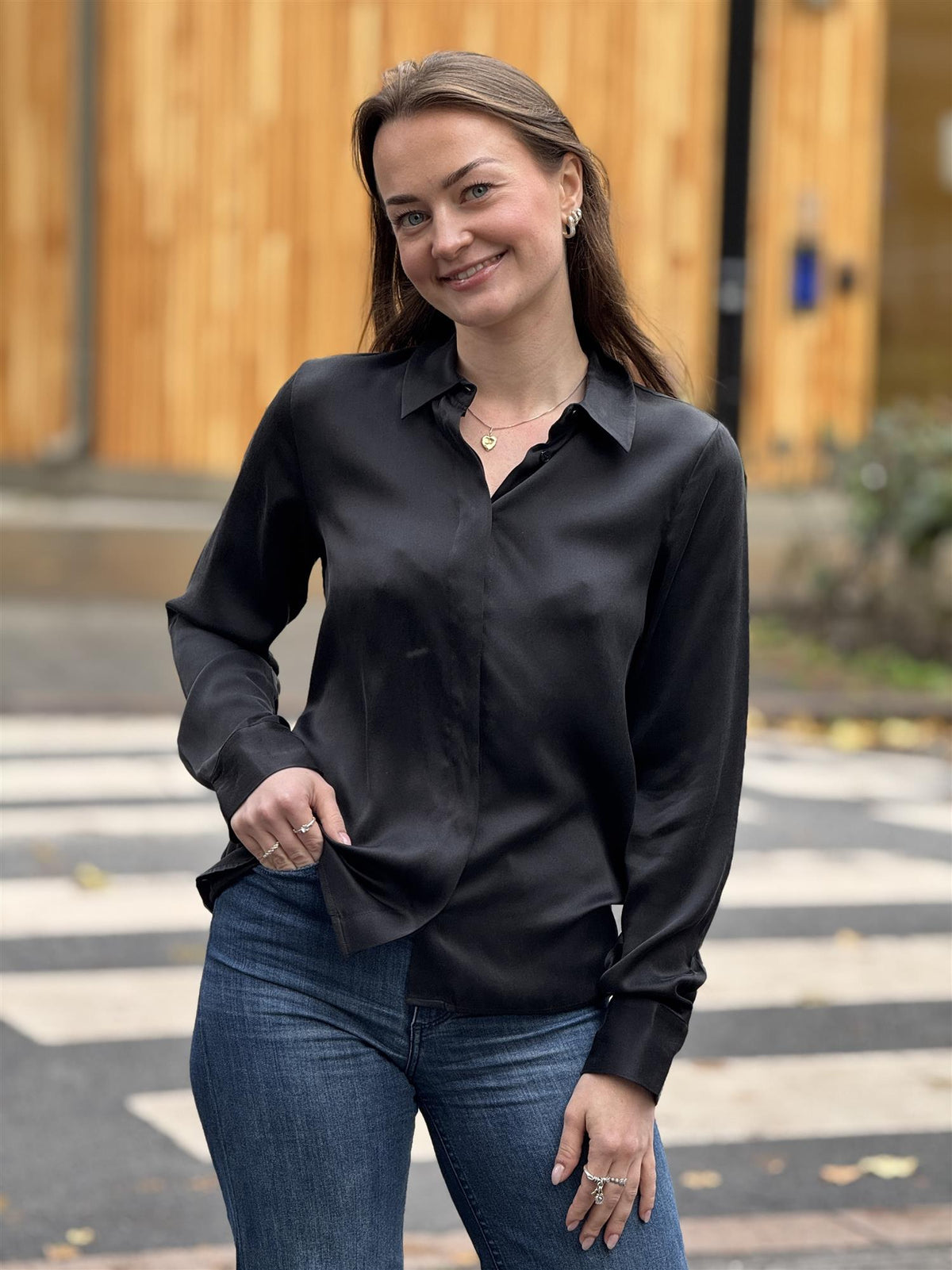 Brita , Shirt, Black