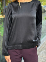 GUNHILDA 3 Top, Black