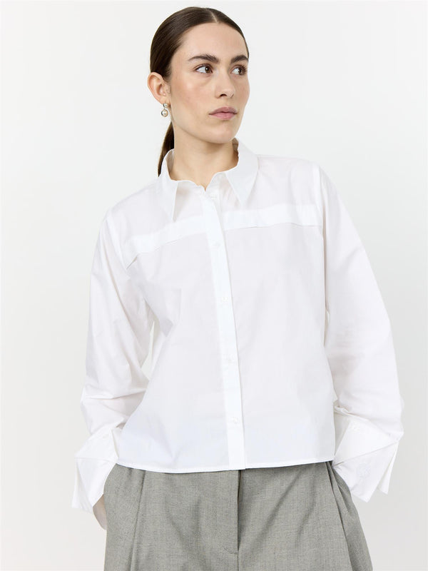KIA 4 shirt, White