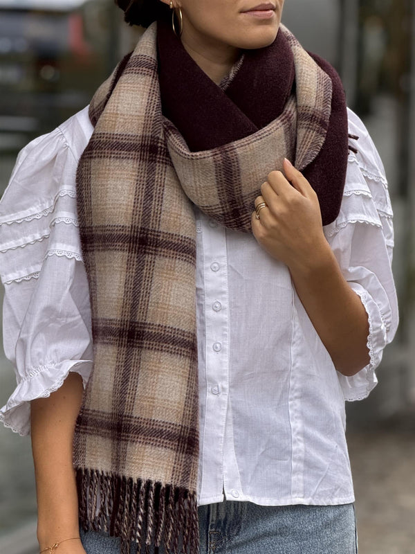 Elorenca Scarf, Burgunder