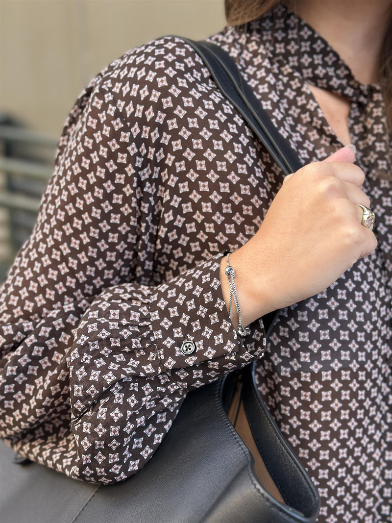 Blouse, feminine shape, longsleeve, print