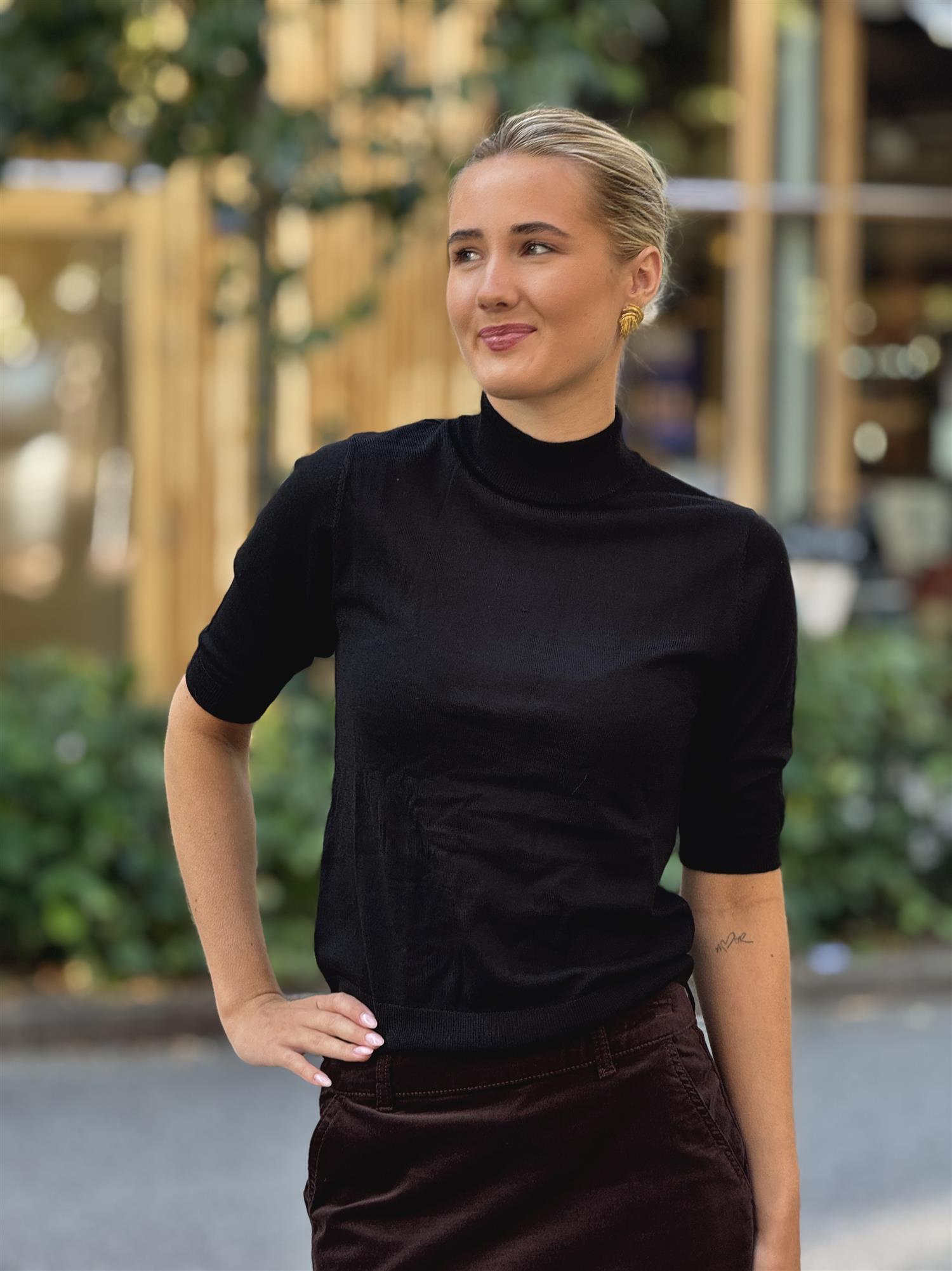 Prana pullover, Black