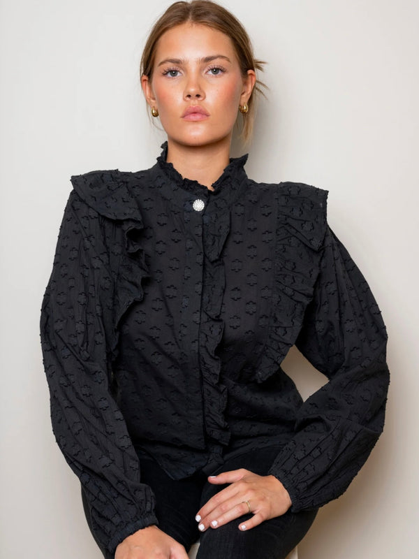 Maya Blouse, Soil