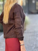 New Maddy, Dark Brown