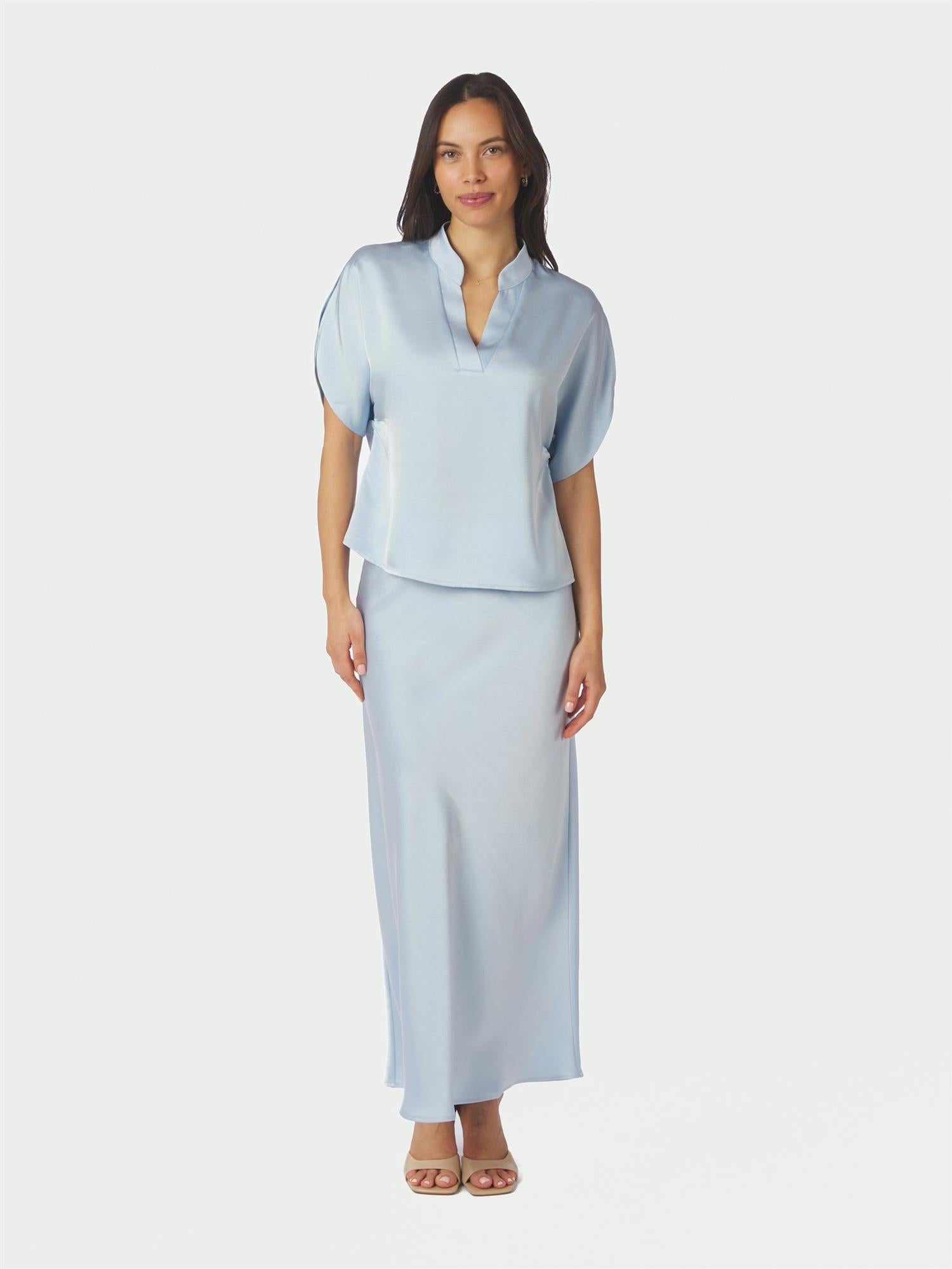 Anelle Heavy Sateen Blouse, Light Blue