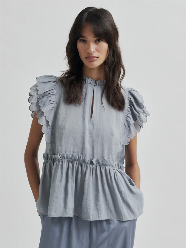 Terra Frill Top