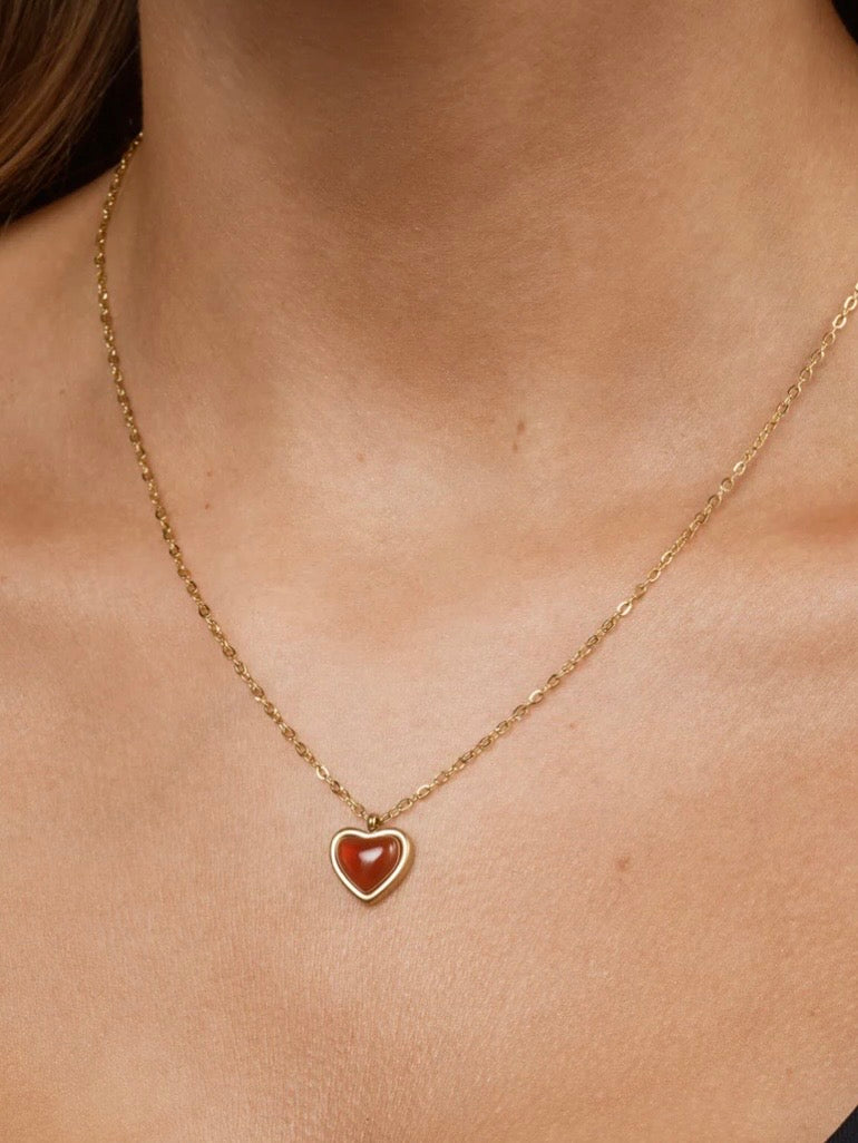 Sonja - Jelly Heart Dangling Necklace Gold Stainle - Gold