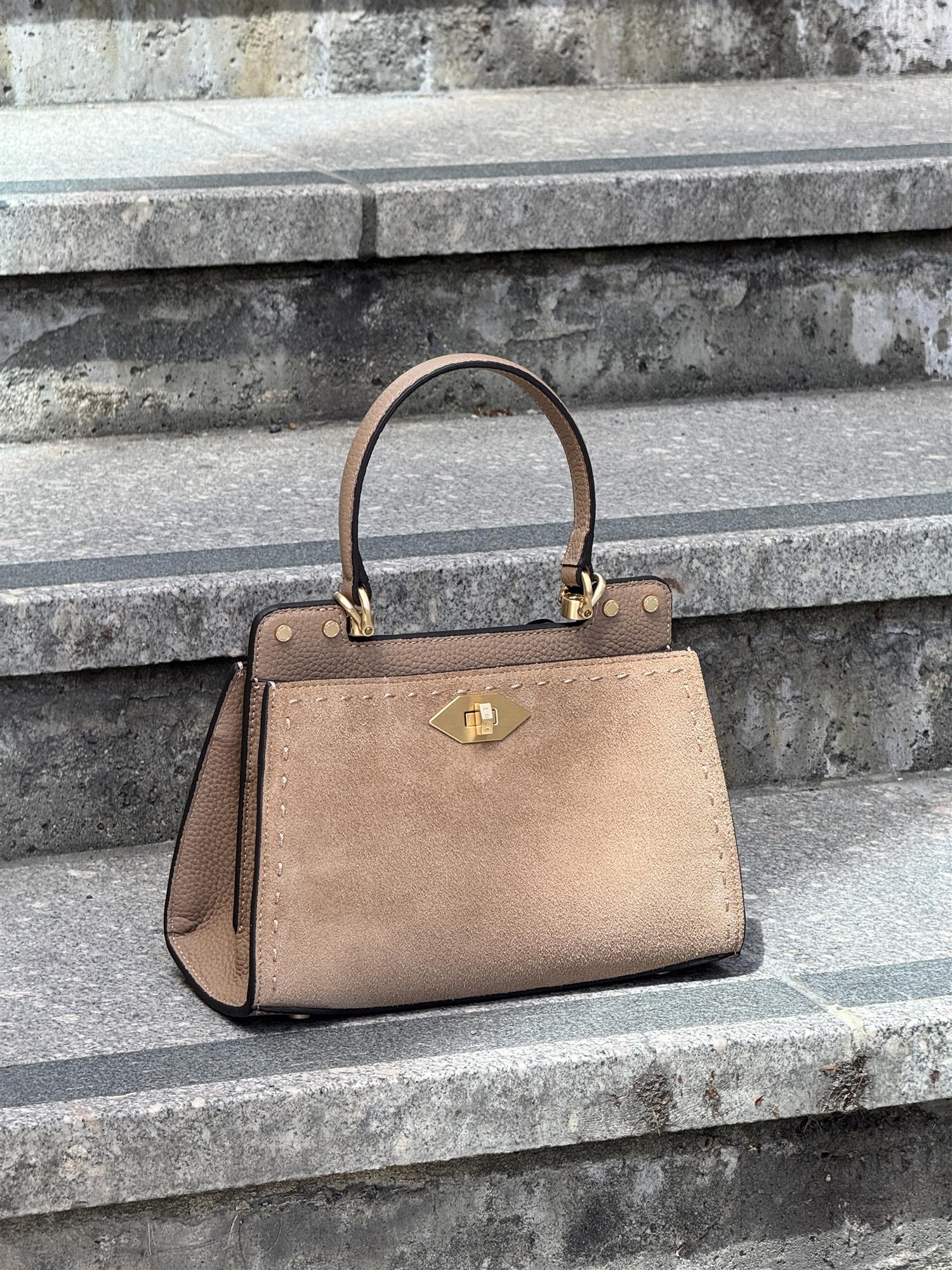 Trianon small, Suede, Mastic