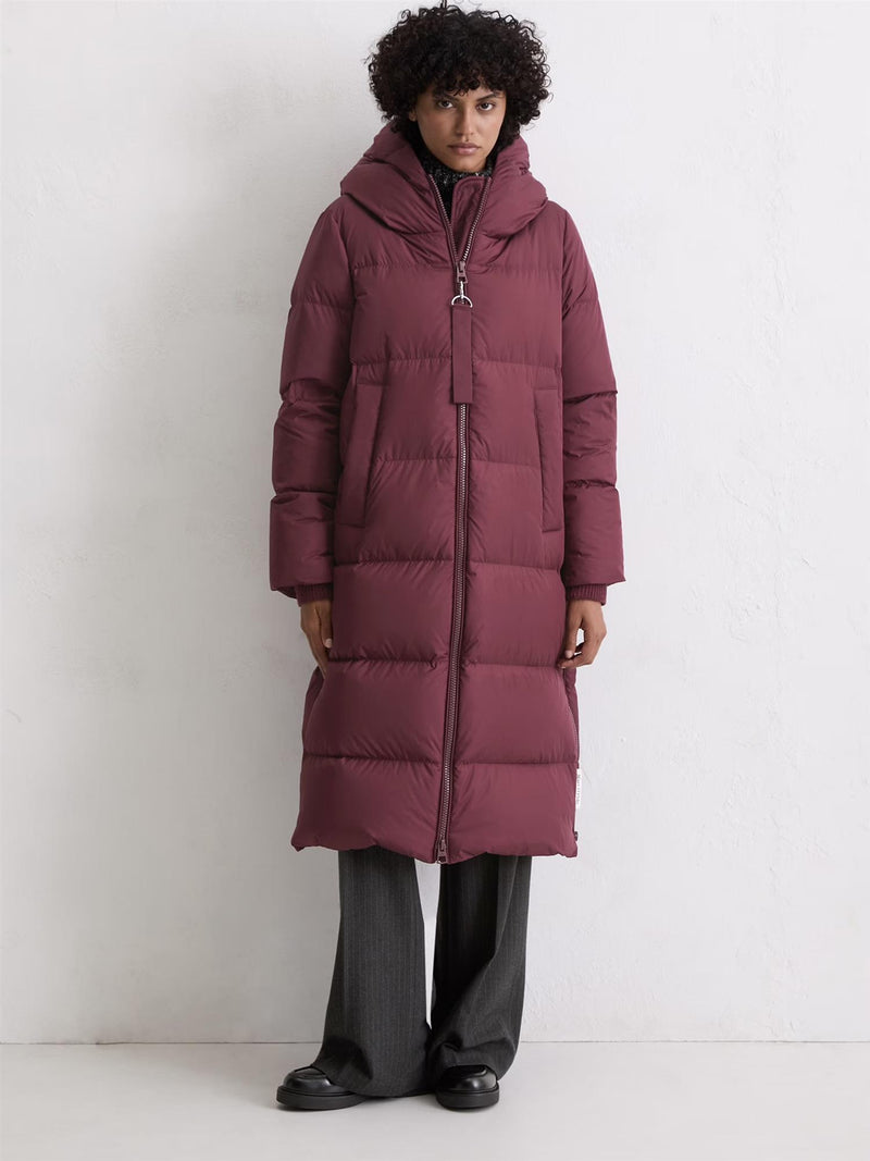Coat, down filled, with hood, Burgunder